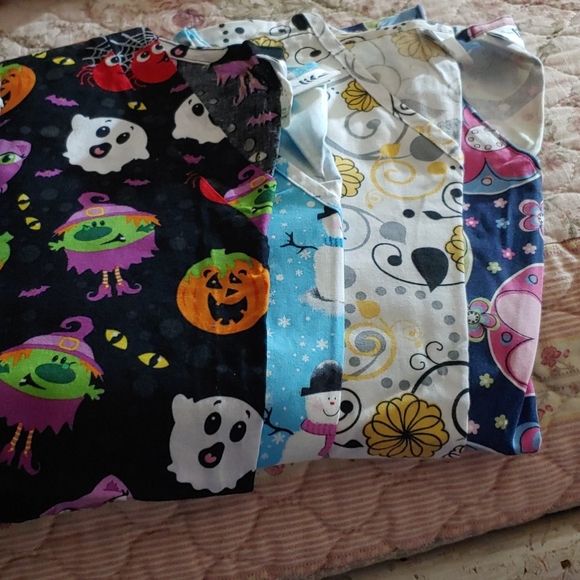 Scrub, scrubs, scrub tops!! - Picture 3 of 11